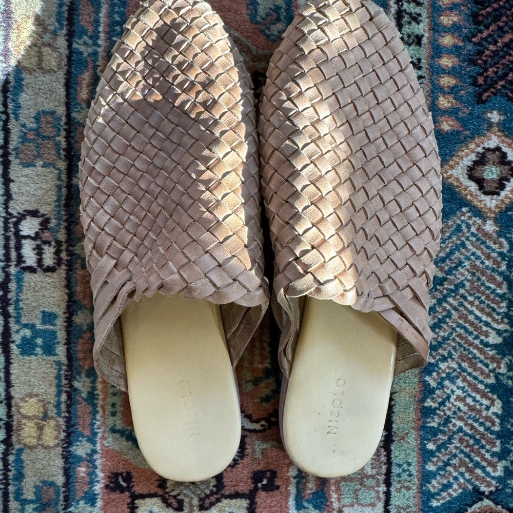 Nisolo Mules Leather